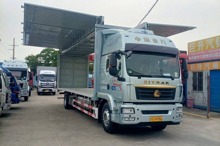 二手重汽汕德卡 290马力 载货车