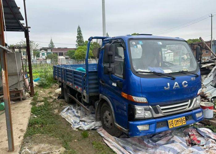 江淮工程车 200马力 自卸车