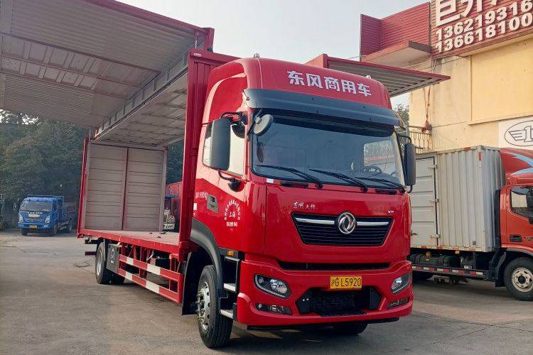 二手东风商用车 290马力 载货车