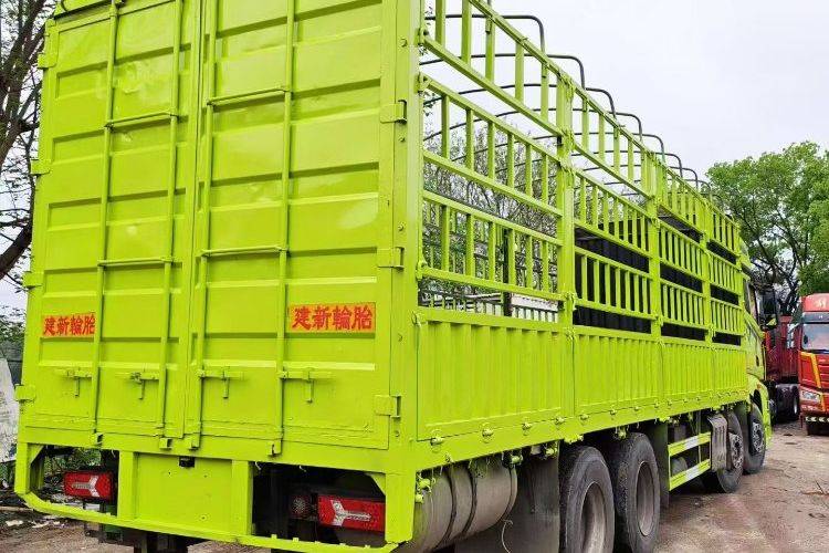 二手一汽解放 460马力 载货车