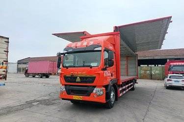 二手中国重汽 HOWO TX 290马力 4X2 9.6米翼开启厢式载货车(国六) 单桥 曼二手载货车 黄牌图片