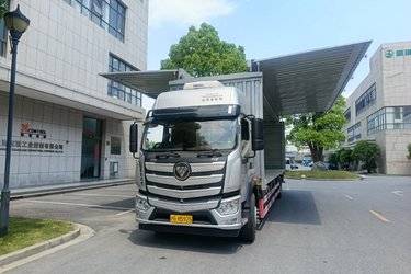 二手福田 欧曼行星 240马力 4X2 9.8米翼开启厢式载货车(国六) 单桥 康明斯二手载货车 黄牌图片