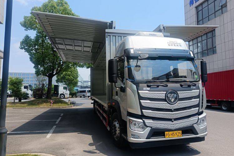 二手欧曼重卡(原福田欧曼) 240马力 载货车