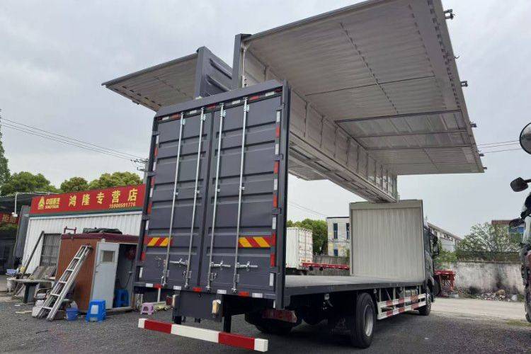 二手重汽豪沃(HOWO) 290马力 载货车