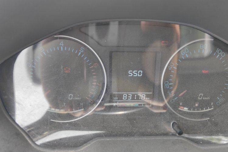 二手飞碟缔途 102马力 载货车