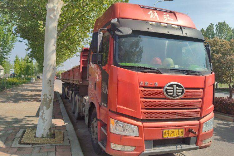 一汽解放 460马力 牵引车