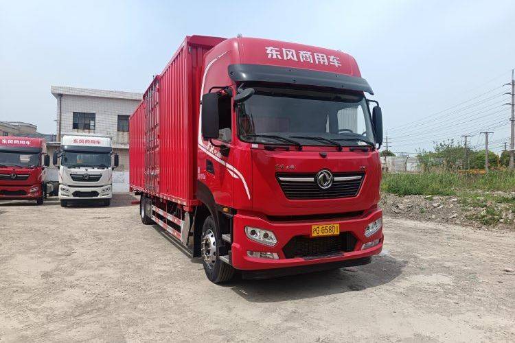 二手东风商用车 290马力 载货车