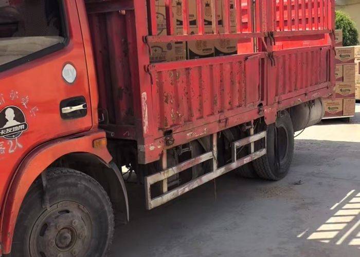 二手东风多利卡 150马力 载货车