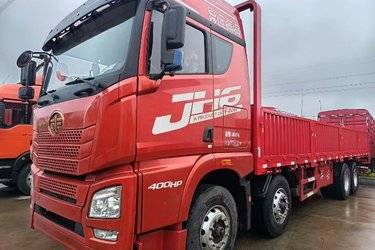 二手青岛解放 JH6重卡 400马力 8X4 9.5米栏板载货车(法士特12挡)(国五) 前四后八 潍柴二手载货车 黄牌图片