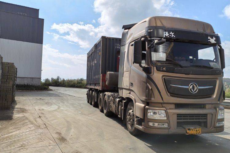 二手东风商用车 450马力 牵引车