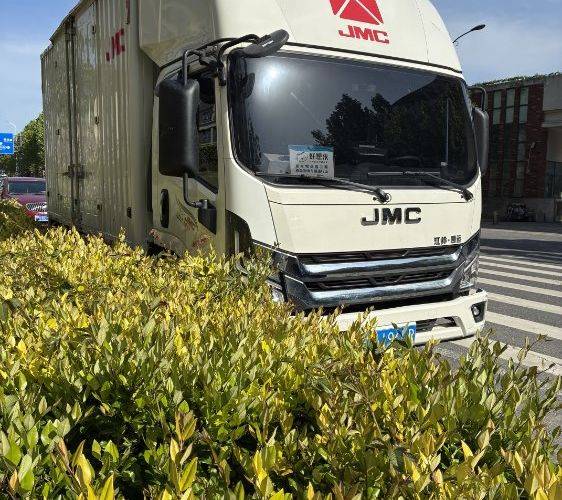 二手江铃汽车 146马力 载货车