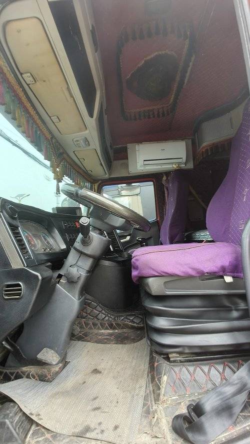 三一集团 500马力 牵引车