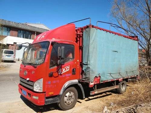 一汽解放轻卡 130马力 载货车