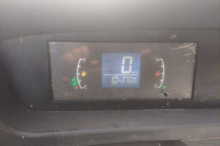 二手时风 112马力 自卸车