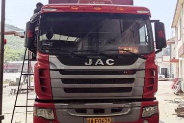 二手江淮 格尔发K3W重卡 重载版 400马力 8X4 8米自卸车(国五) 前四后八 潍柴二手自卸车 黄牌图片