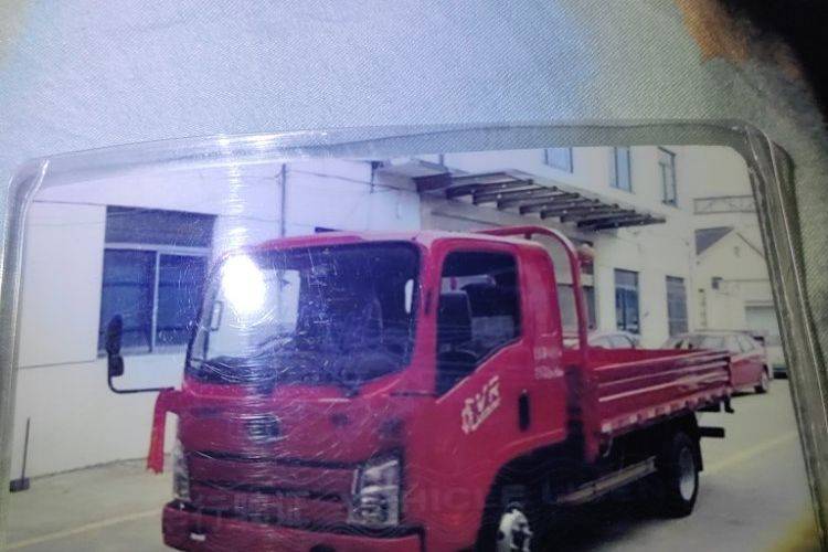 二手一汽解放轻卡 110马力 载货车