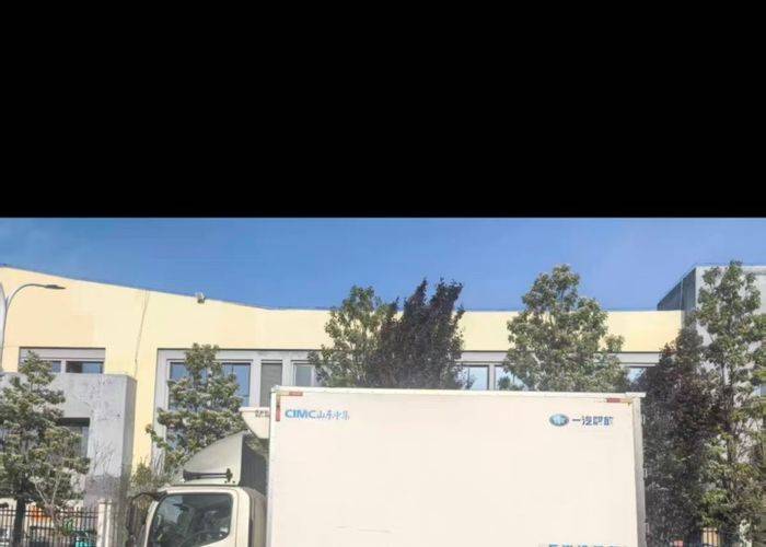 二手一汽解放轻卡 160马力 专用车