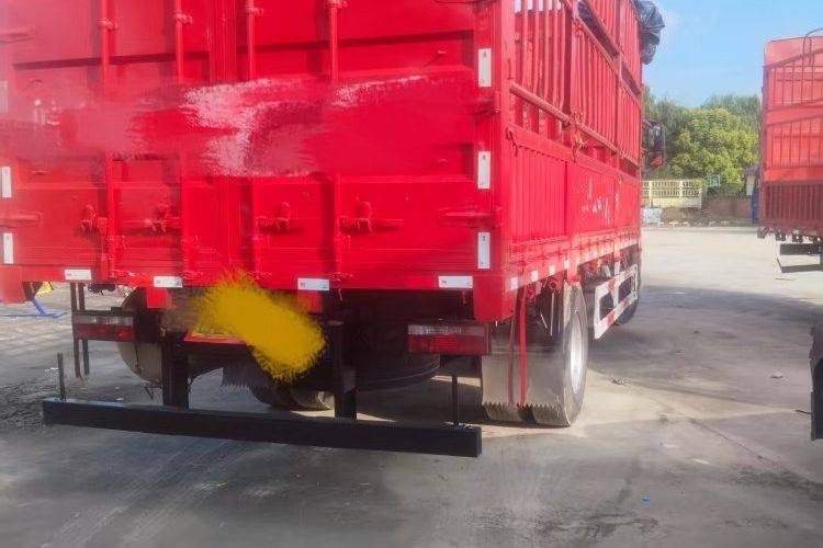 二手江淮格尔发 240马力 载货车