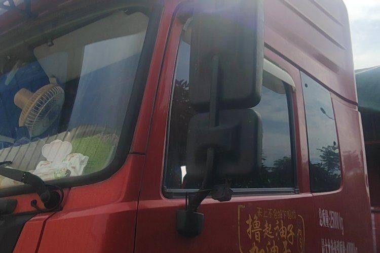二手东风商用车 450马力 牵引车