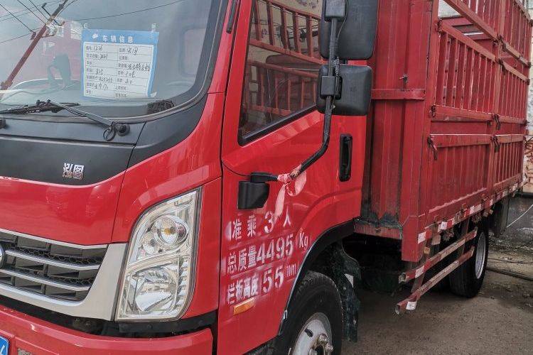 二手现代商用车 170马力 载货车