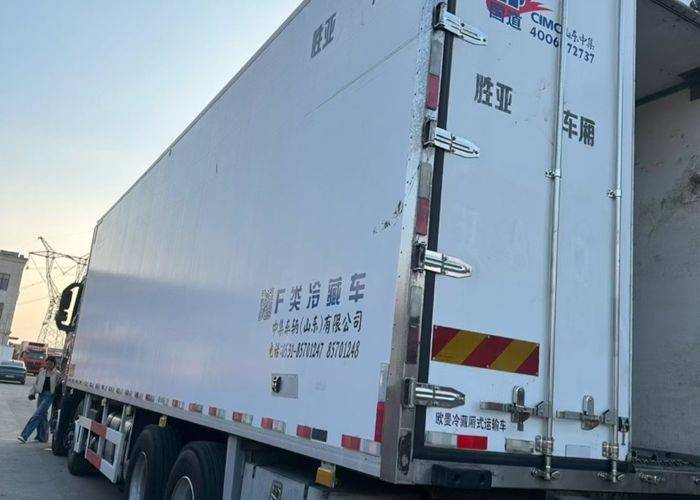 二手欧曼重卡(原福田欧曼) 520马力 专用车