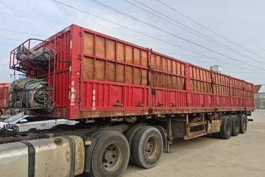 二手13米x2.55米 其他轴 仓栅式半挂车