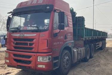 二手青岛解放 悍V重卡 400马力 6X4牵引车(国五) 双驱 潍柴二手牵引车 黄牌图片