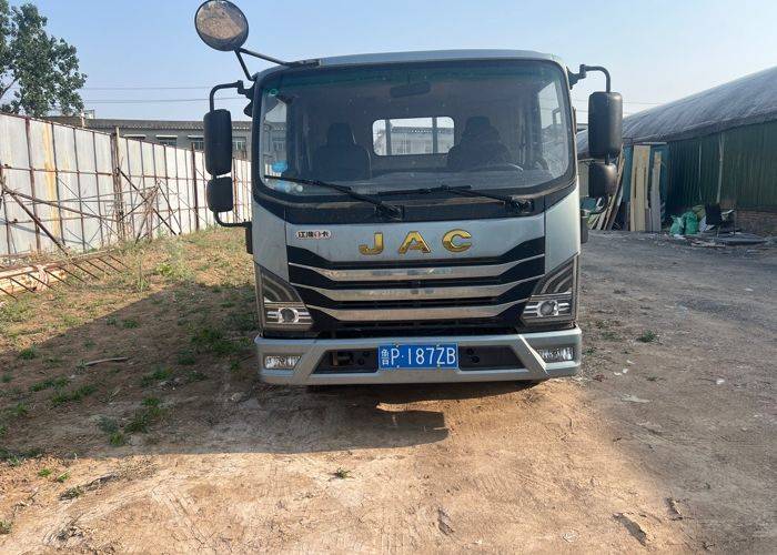 二手江淮运多多 170马力 载货车