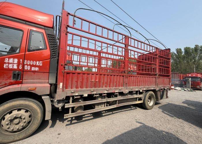 二手一汽解放 240马力 载货车