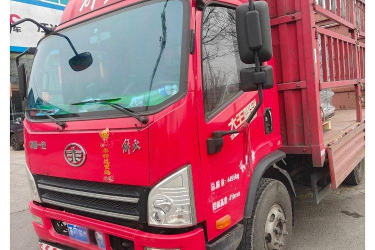 二手一汽解放轻卡 160马力 载货车