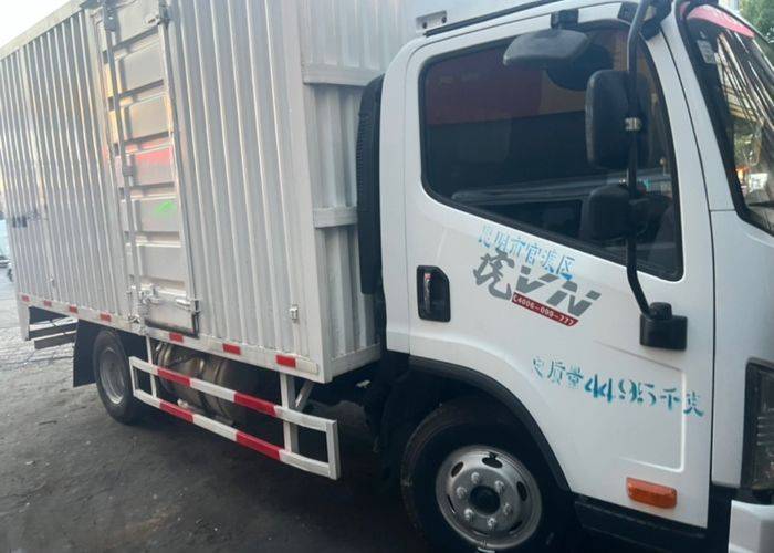 二手一汽解放轻卡 110马力 载货车