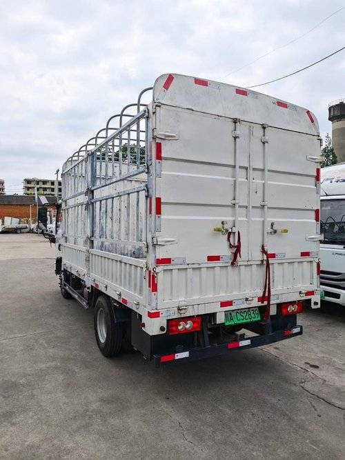 福田欧马可 123.33Wh 电动卡车
