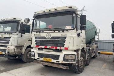 二手陕汽重卡 德龙F3000 加强版 375马力 8X4 6.3方混凝土搅拌车(国五) 前四后八 潍柴二手搅拌车图片