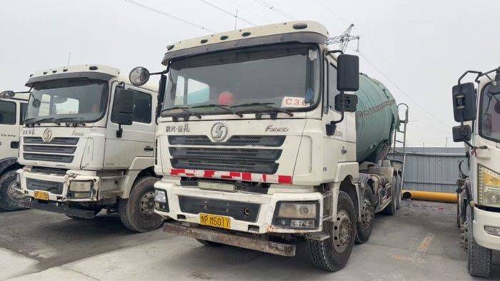 二手陕汽重卡 375马力 搅拌车