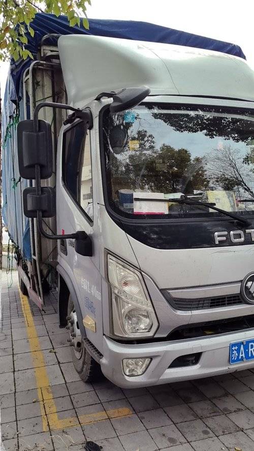 福田奥铃 150马力 载货车