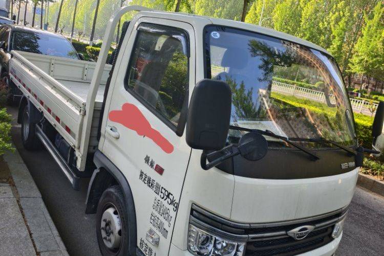 二手福田祥菱 122马力 载货车