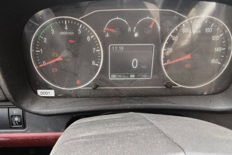 二手福田祥菱 122马力 载货车