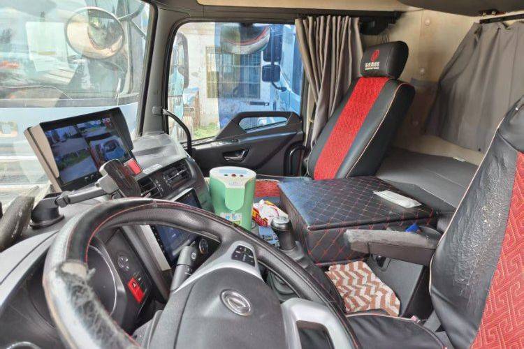 二手东风商用车 245马力 专用车