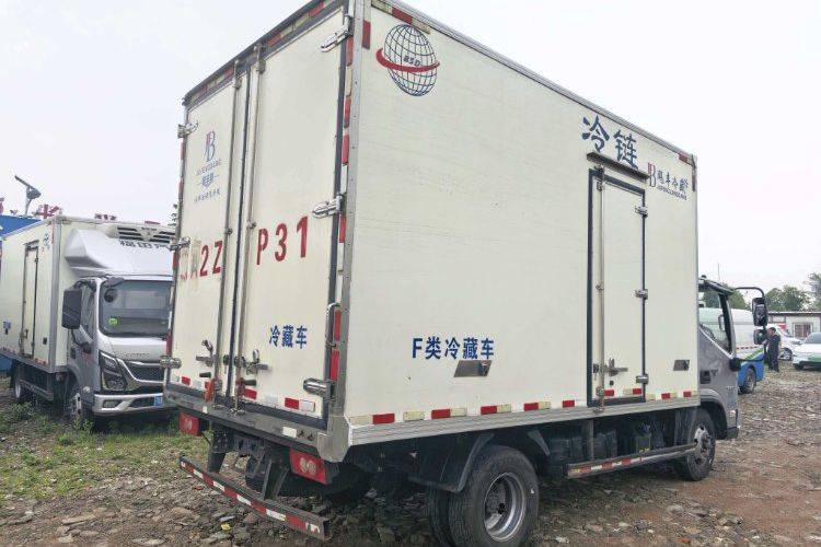 二手福田奥铃 156马力 专用车