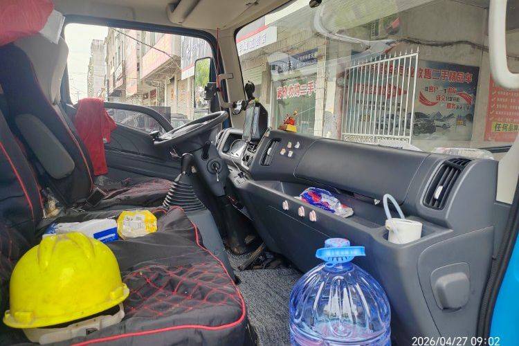 二手江铃汽车 129马力 载货车