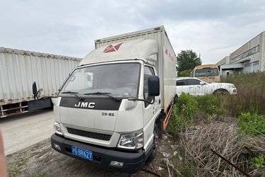 二手江铃 顺达宽体 豪华款 116马力 4.02米单排厢式轻卡(国五) 单桥 庆铃五十铃二手载货车 蓝牌图片