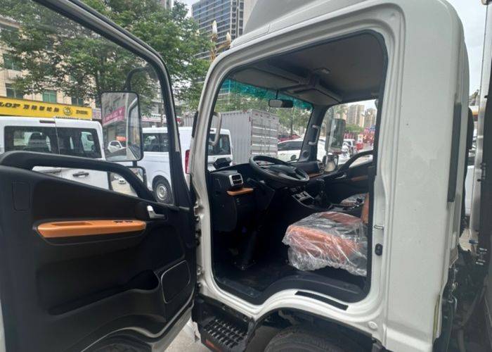 二手江淮康铃 150马力 专用车