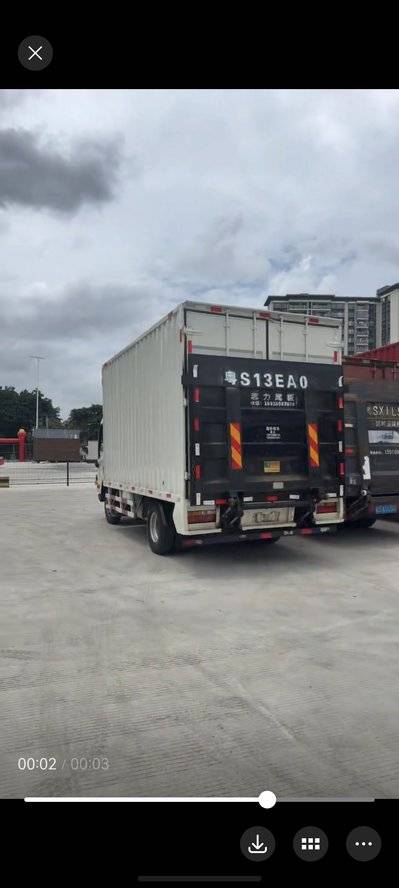 大运轻卡 116马力 载货车