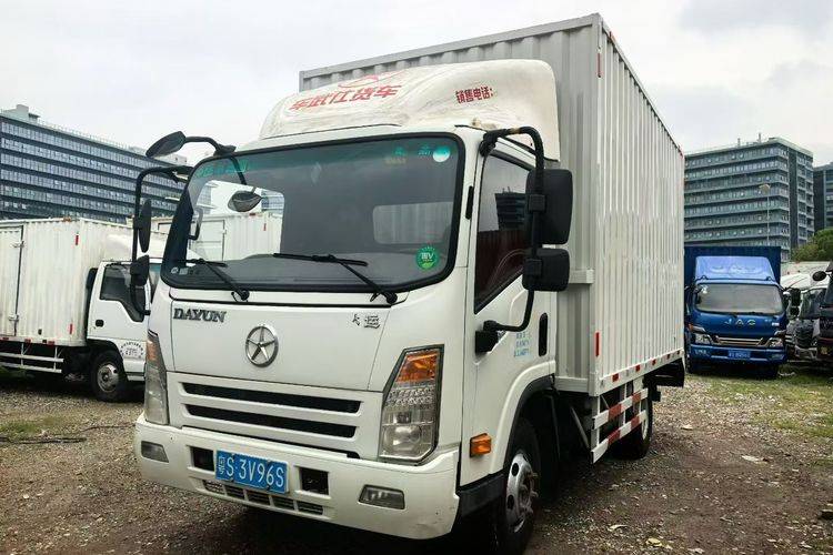 大运轻卡 116马力 载货车