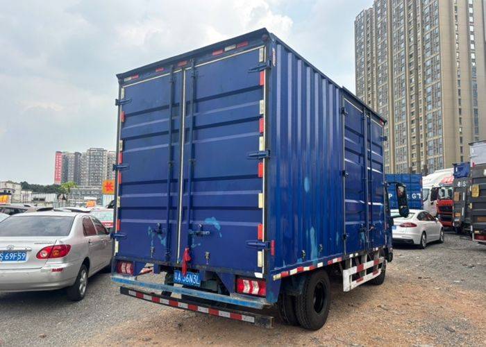二手江淮帅铃 155马力 载货车