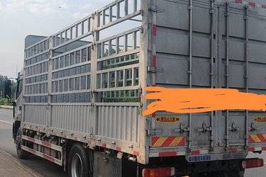 二手福田 欧航R系 260马力 4X2 5.45米仓栅式载货车(高顶)(国六) 单桥 东风康明斯二手载货车 黄牌图片