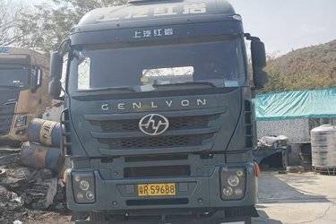二手上汽红岩 杰狮M500重卡 430马力 6X4 牵引车(国五) 双驱 南京依维柯二手牵引车 黄牌