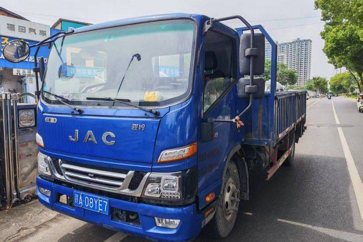 二手江淮骏铃 170马力 载货车