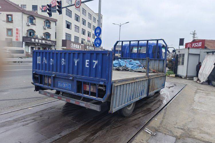 二手江淮骏铃 170马力 载货车