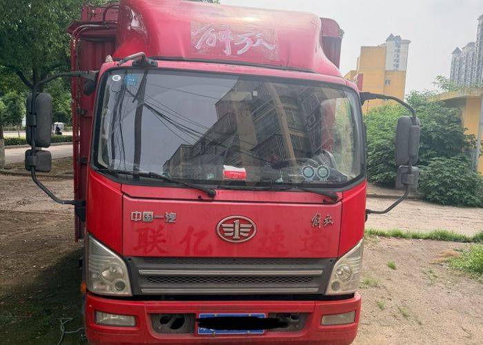 二手一汽解放轻卡 150马力 载货车